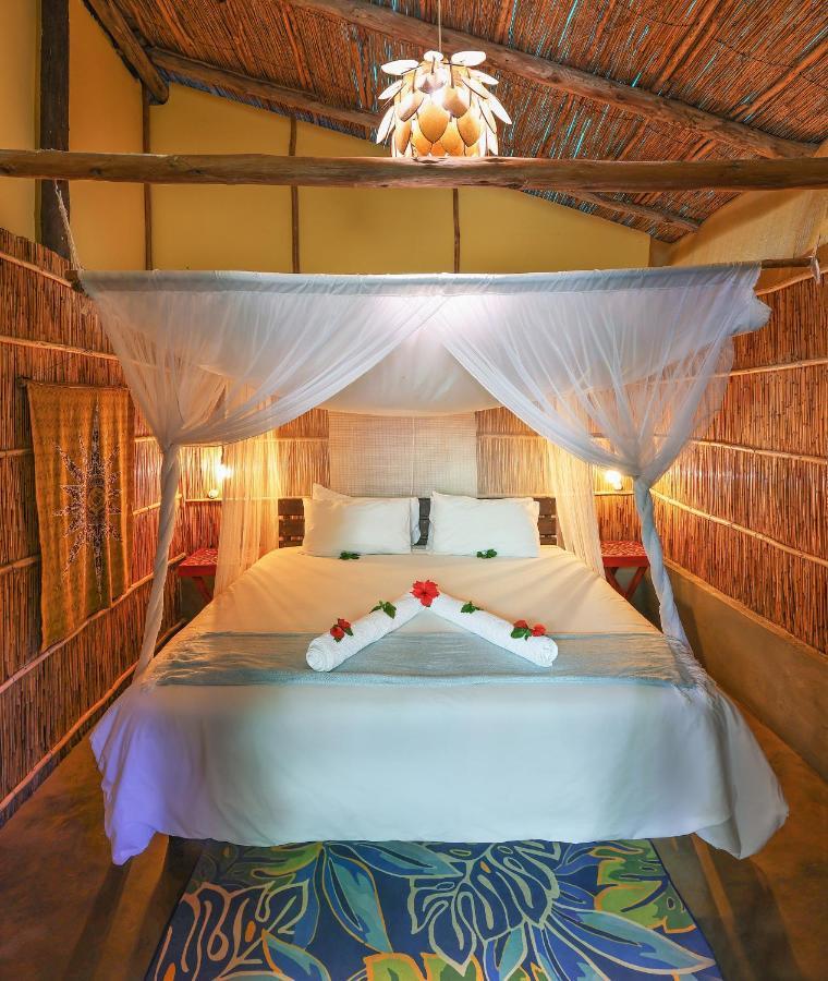 Gala Gala Eco Resort Понта до Оуро Екстериор снимка