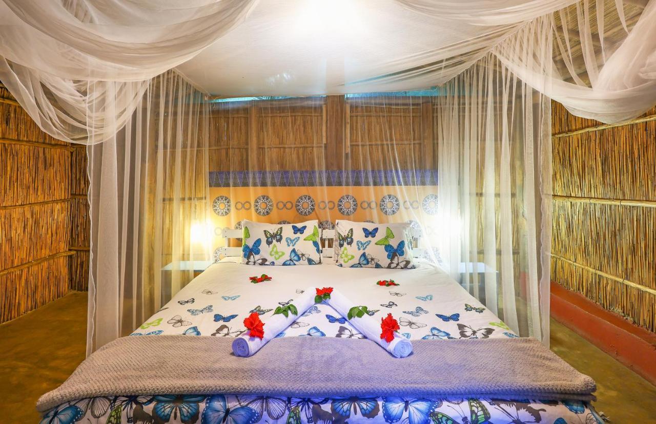 Gala Gala Eco Resort Понта до Оуро Екстериор снимка